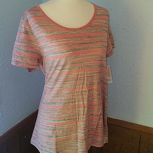 LuLaRoe Classic Tee- BNWT- Medium